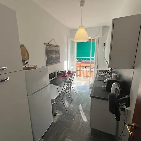 Casa Stellina, Private Parking -rapallo